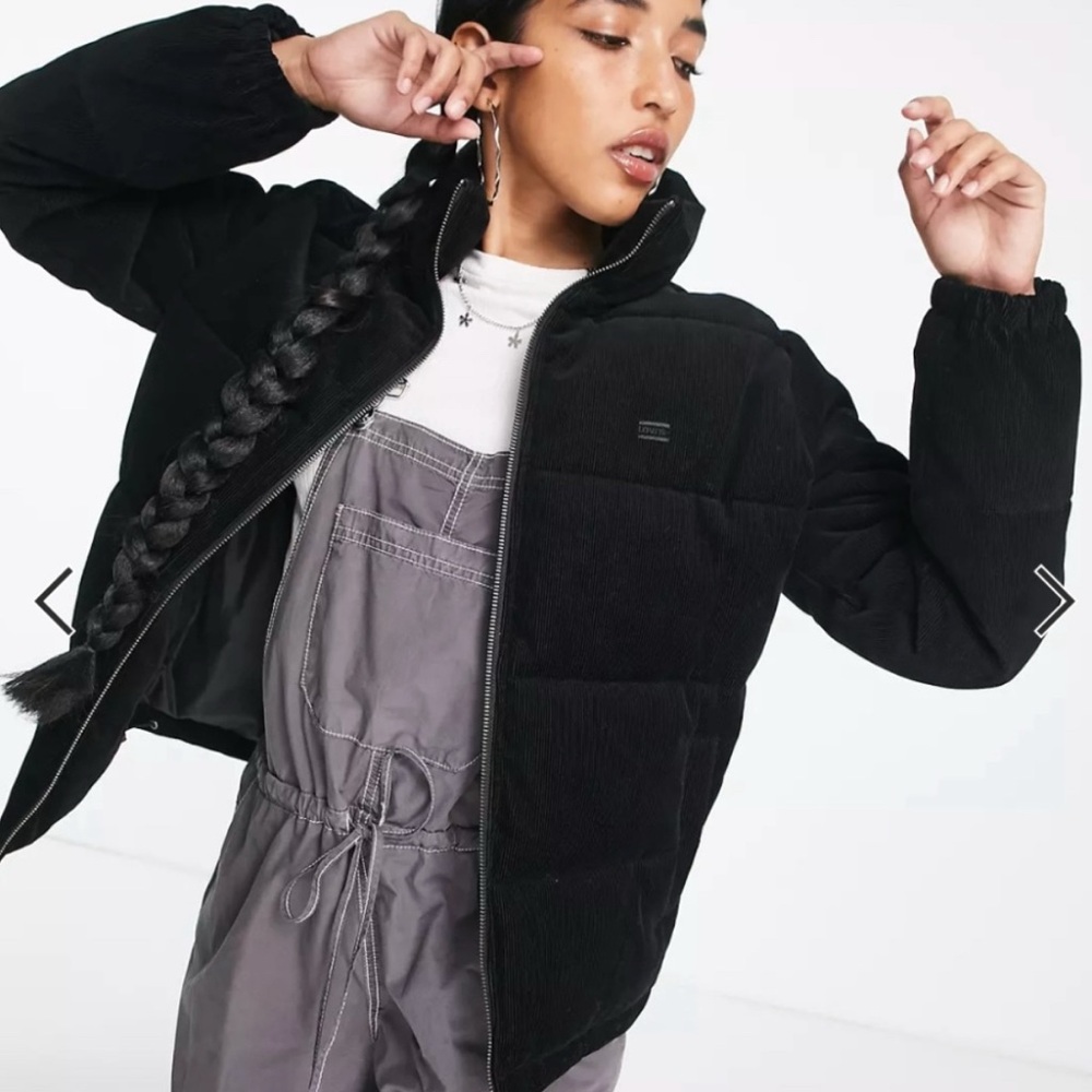 LEVI’S Women's Black Corduroy Puffer Jacket - Med